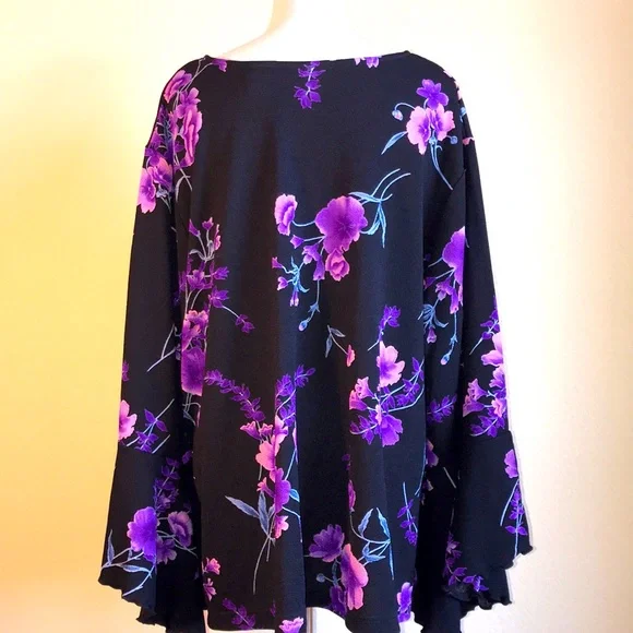 Jaclyn Smith 3X Black Floral Blouse, Bell Sleeves - Picture 6 of 9